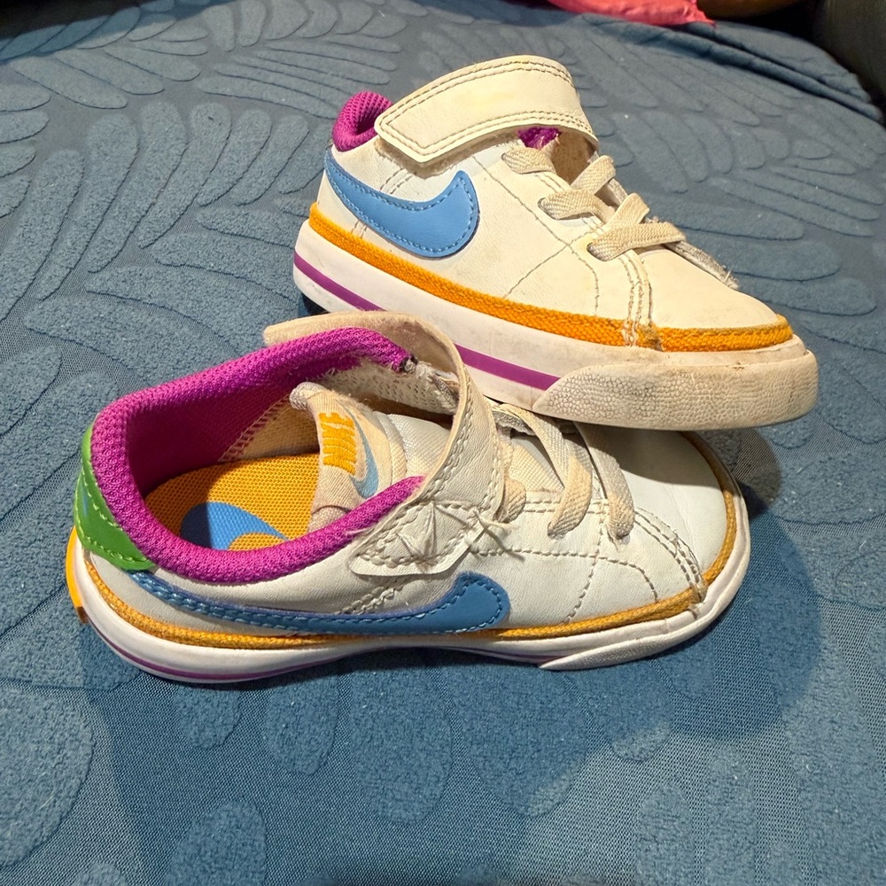 Nike Legacy Sneakers Toddler Size 6